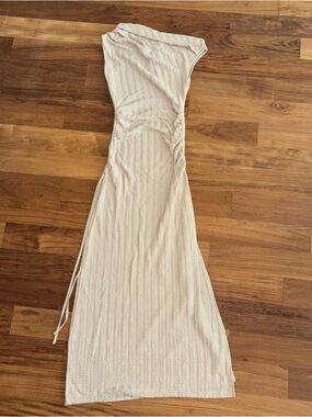 Women’s Cream Knit Maxi Dress Off The Shoulder